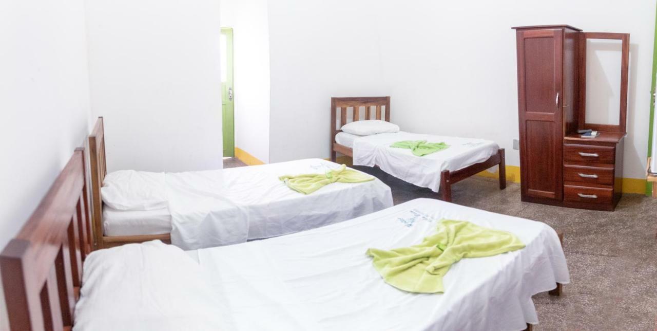 Hotel Ilha Bela Паринтинс Экстерьер фото